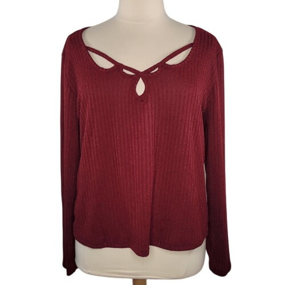 Torrid Rib Scoop Neck‎ Cut Out Long Skeeve Crop Top